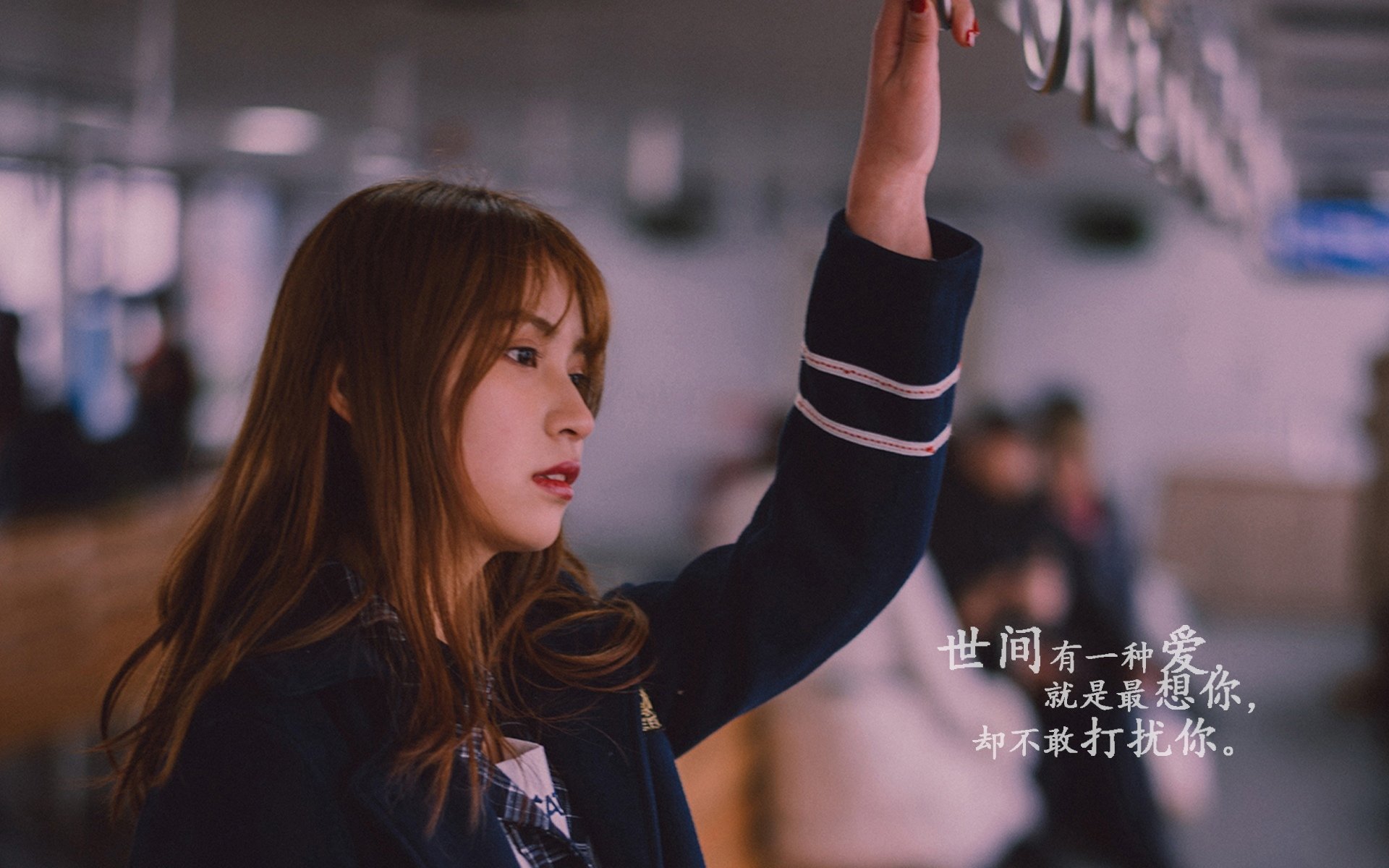 西甲赛季中段，落后球队加紧追赶领先者，西甲联赛最后几名降级