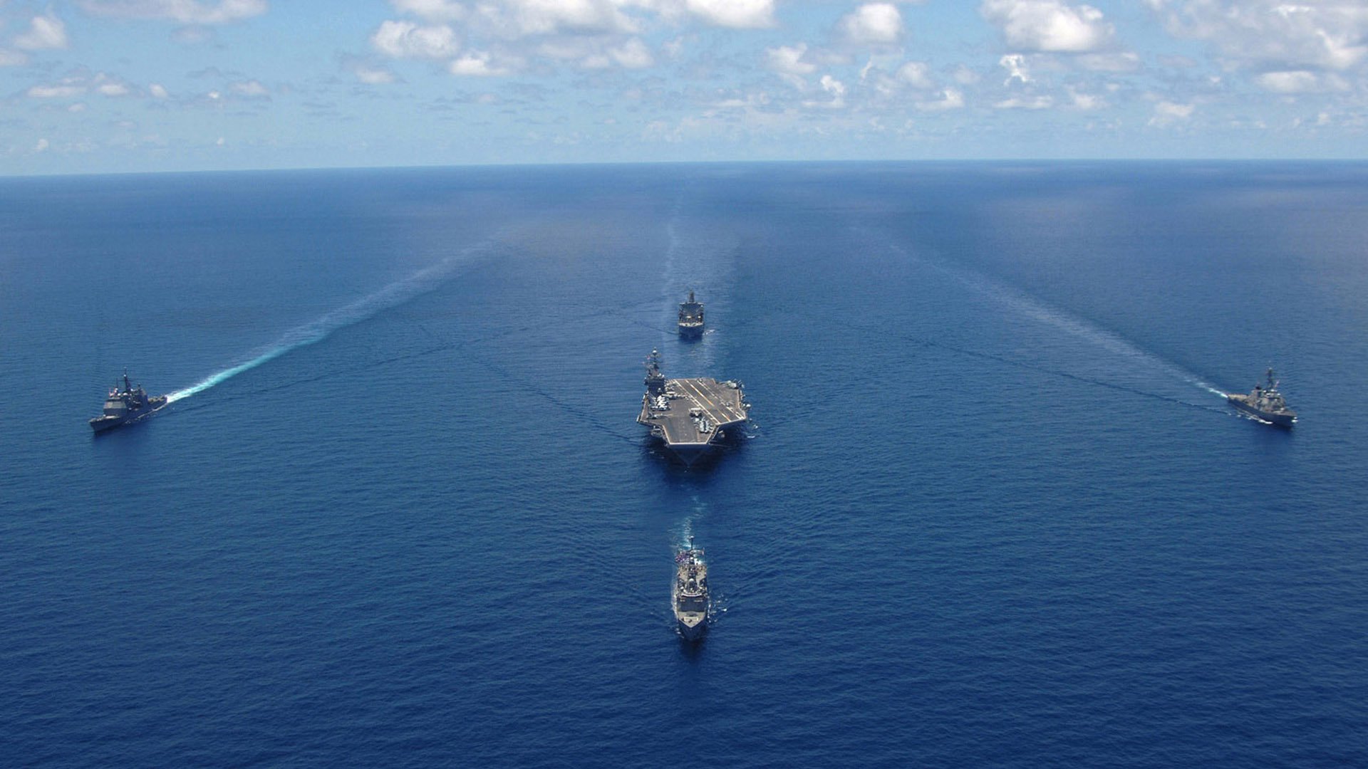 九游下载安装-凯尔特人险胜湖人，季后赛首轮中塔图姆双手暴扣点燃全场，凯尔特人塔图姆打中锋可以吗